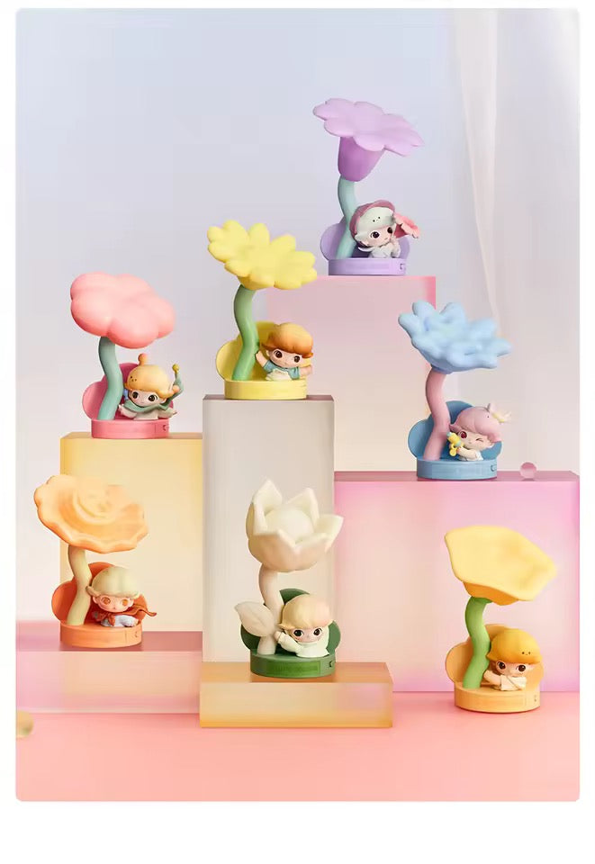 Popmart Dimoo: Moments in Bloom Series-Sensor-activated Nightlight Blind Box