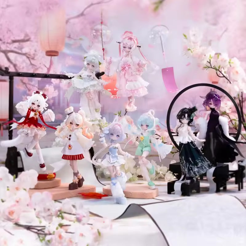 Minty doll blind box