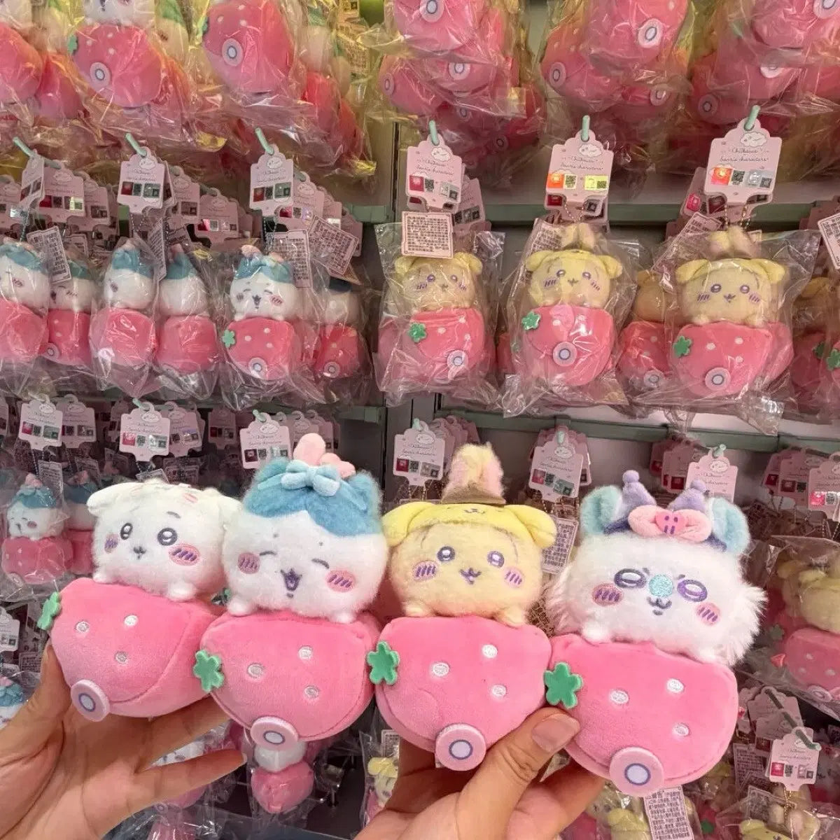 Sanrio X chiikawa plushies charm (2)