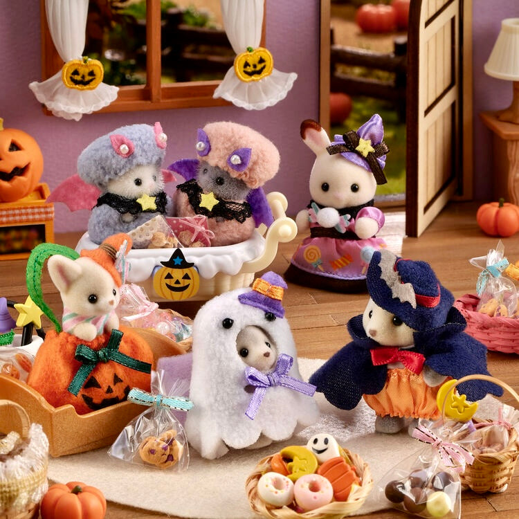 Sylvanian Families Baby Happy Halloween Set