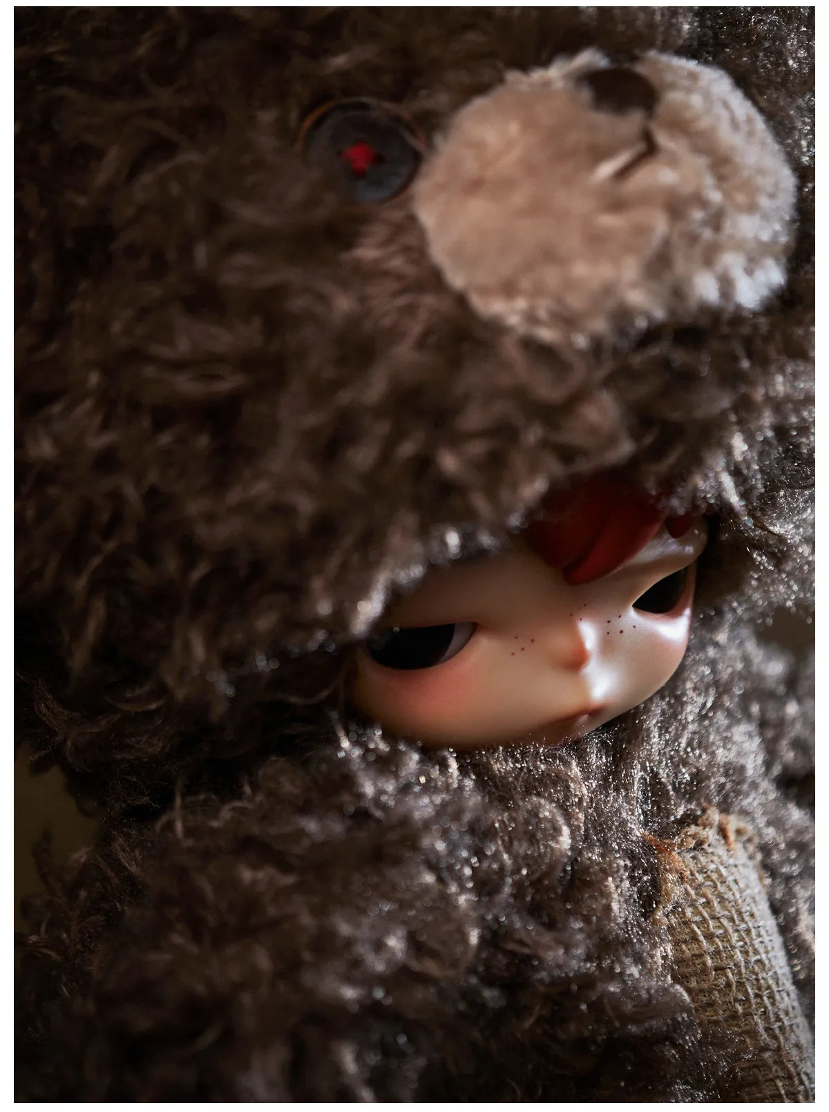 Hirono Bear (Damaged Box)
