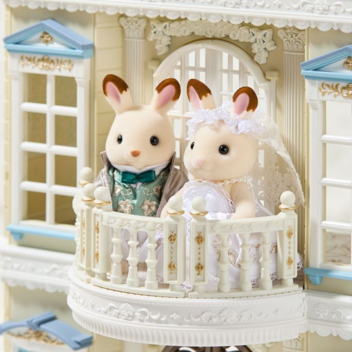 Sylvanian Family: Beautiful Bride & Groom Set