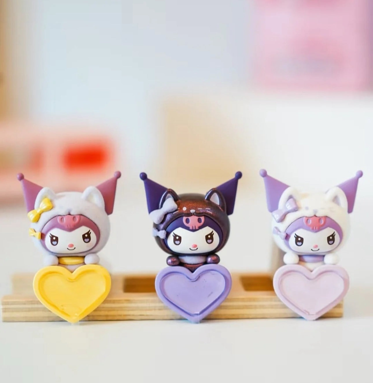 Sanrio Kitten Hippers (1 Random)